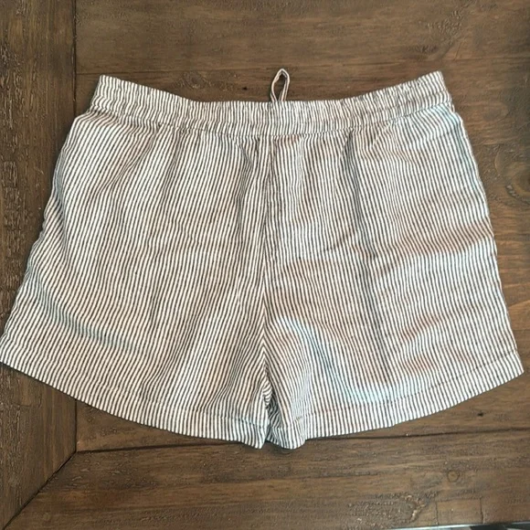 *NEW J. Crew Drawstring Pull-on Shorts Medium Black & White Stripes - Picture 5 of 8